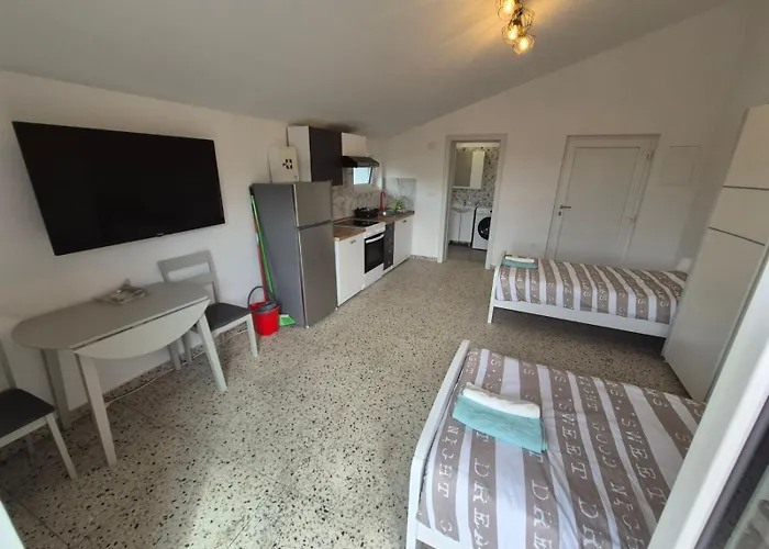 Tribalj Apartamento *